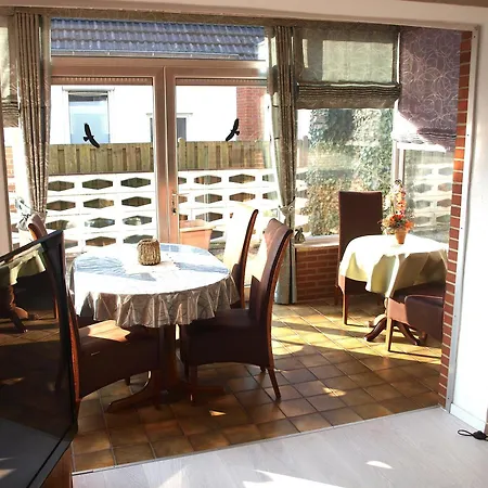 Haus Alice Apartment Busum