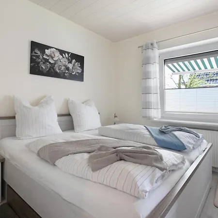 Haus Alice Apartment Busum